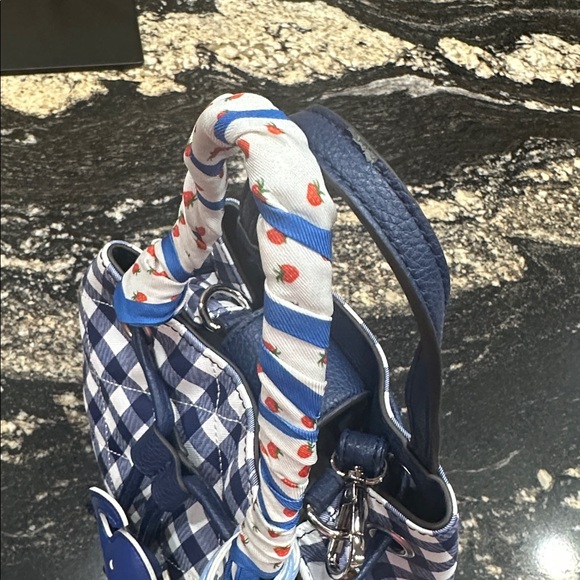 Liz Claiborne Gingham Drawstring Bag with Elephant Charm - Picture 3 of 8